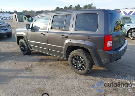 2015 Jeep Patriot Sport z USA, uszkodzony, nr VIN 1C4NJRBB6FD248843